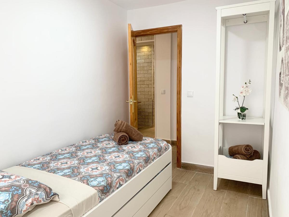 Luxury Apartment By The Sea Аликанте Екстериор снимка